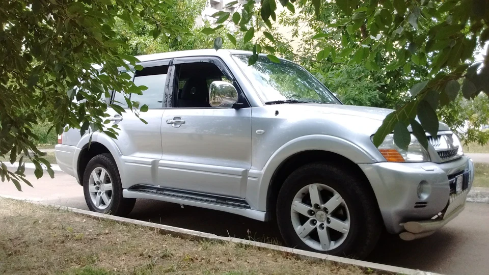 Mitsubishi Pajero 3.2 Di-D