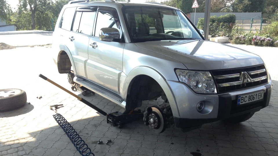 Mitsubishi Pajero 3.2 TD 4