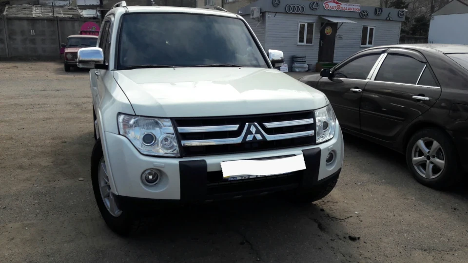 Mitsubishi Pajero 3.2 Турбодизель 2