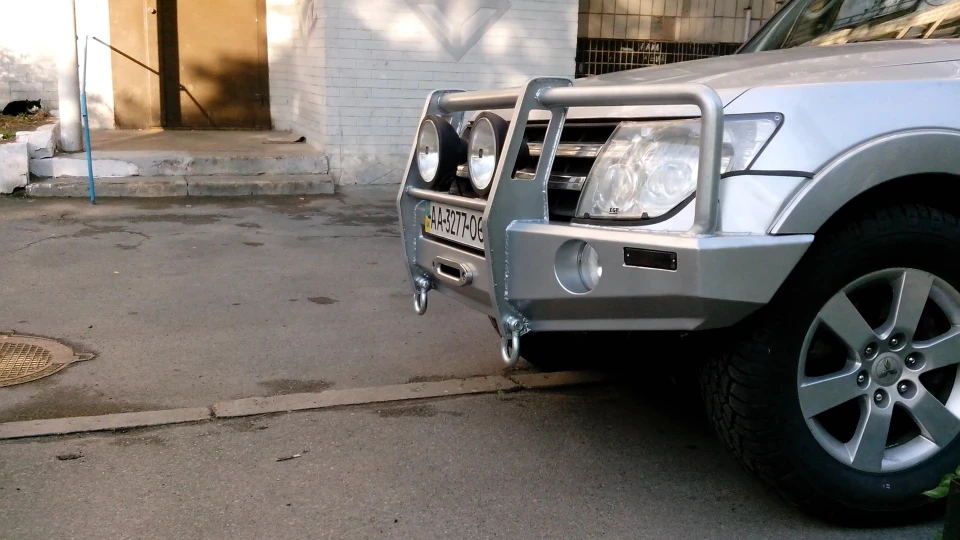 Mitsubishi Pajero 3.8 5AT 3