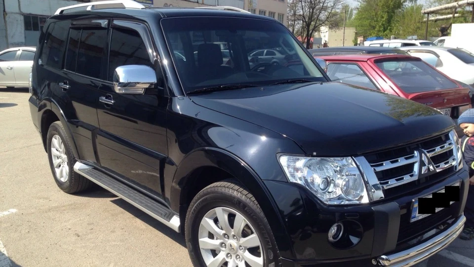 Mitsubishi Pajero 3.8 MIVEC 250hp 3
