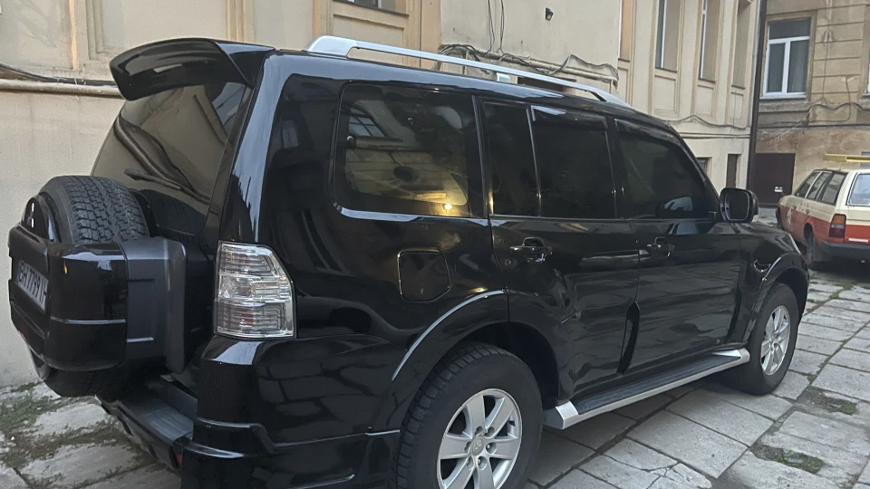 Mitsubishi Pajero 3.8 Ronin