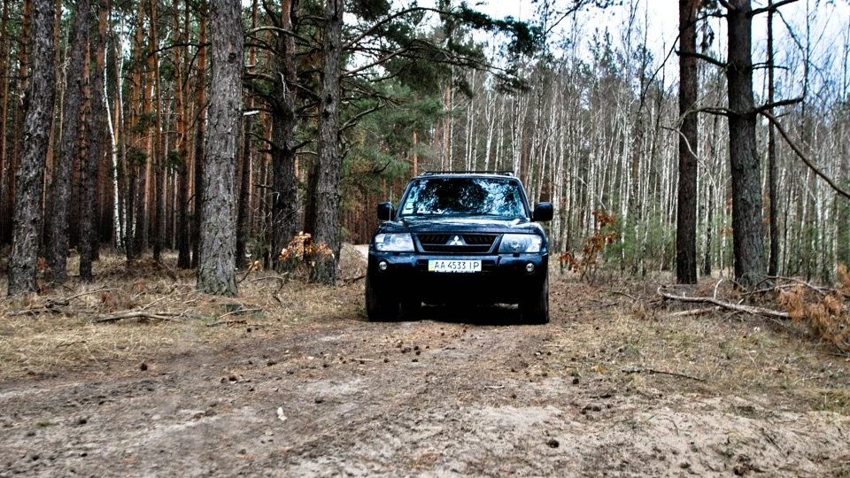 Mitsubishi Pajero Adventurer 5