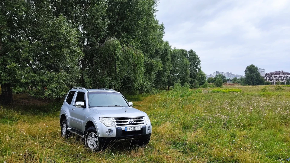 Mitsubishi Pajero Араб Коротиш