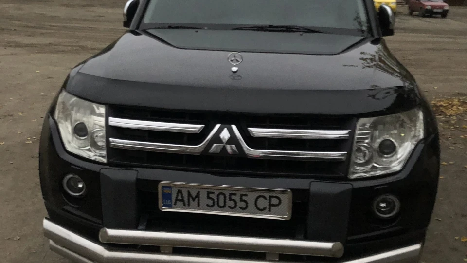 Mitsubishi Pajero Bizon 2
