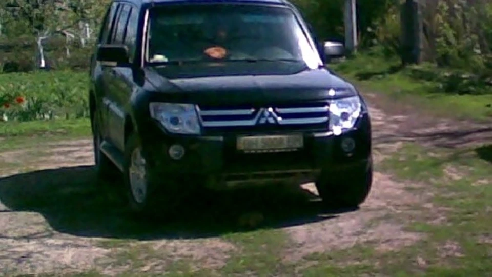 Mitsubishi Pajero чорний мет. 3.0 бензин 3