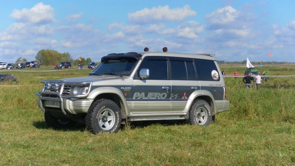 Mitsubishi Pajero Intelligent
