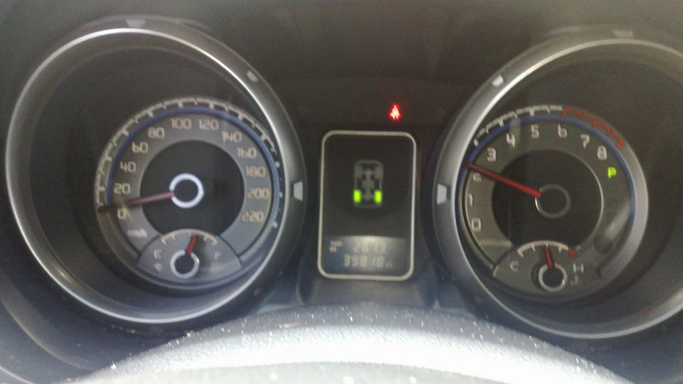 Mitsubishi Pajero IV 3.0 2