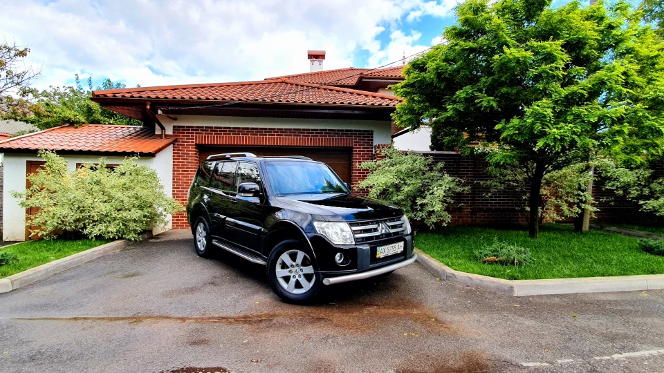 Mitsubishi Pajero Не все так просто)))