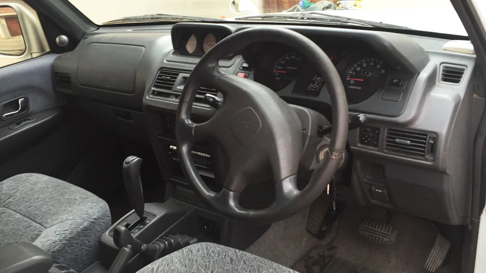 Mitsubishi Pajero НИВА 3