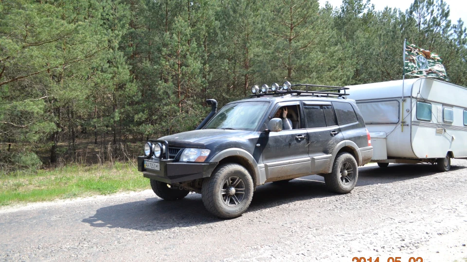 Mitsubishi Pajero Мисливець 2