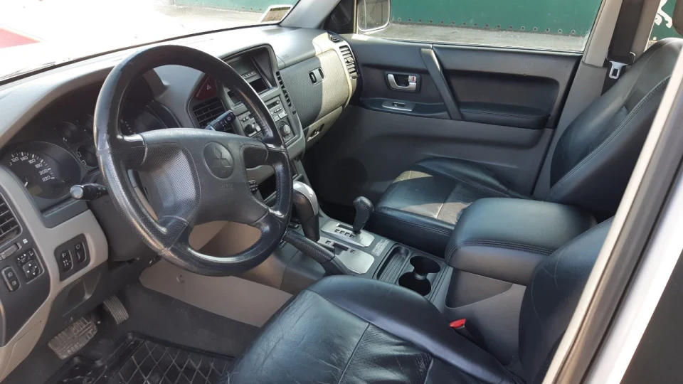 Mitsubishi Pajero Простак 4