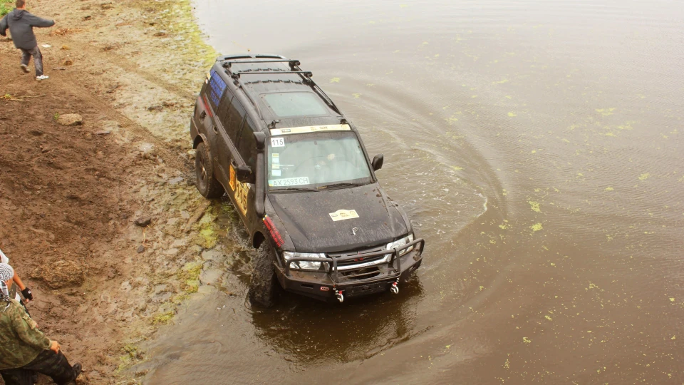 Mitsubishi Pajero Ралі-Рейд, Трофі, Місто 3