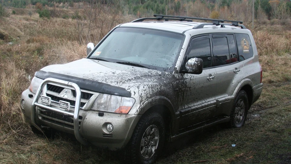 Mitsubishi Pajero Ралі-рейдер 3
