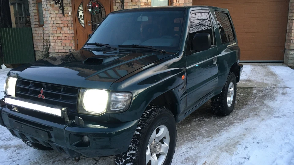 Mitsubishi Pajero Ресталінг 5