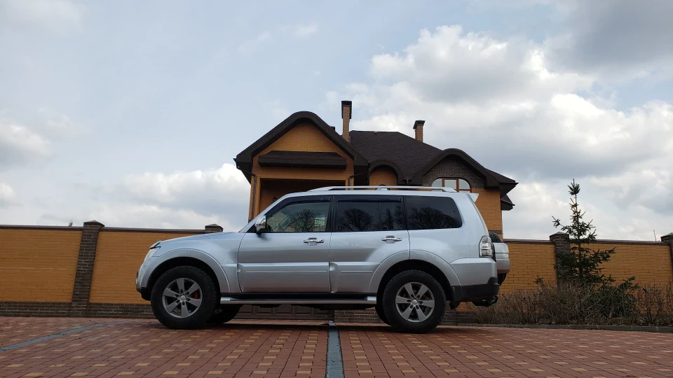 Mitsubishi Pajero СамурайЧІК
