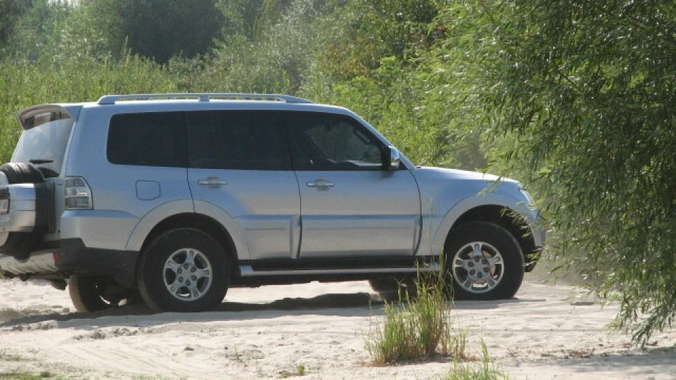 Mitsubishi Pajero Сірий металік 3