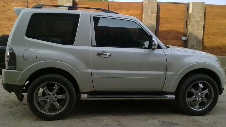 Mitsubishi Pajero Сніжок 2