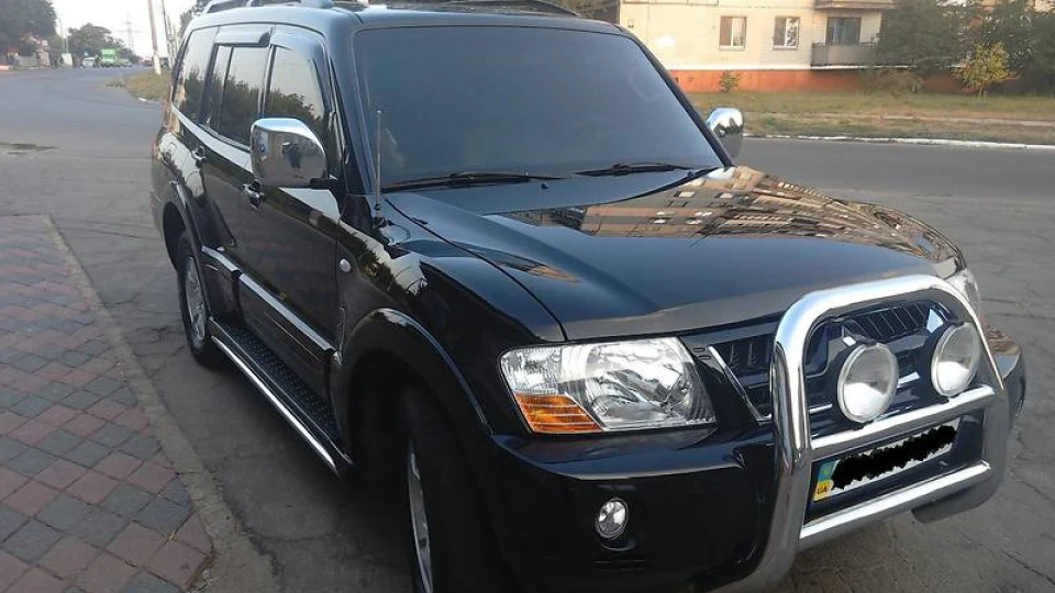Mitsubishi Pajero SuperSelect 3