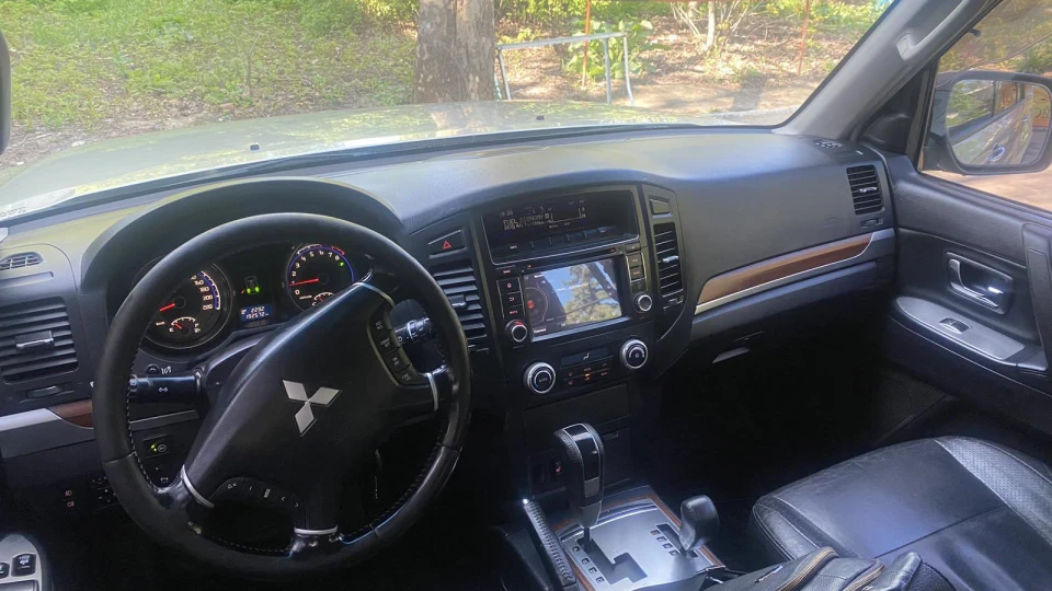 Mitsubishi Pajero Табурет 4