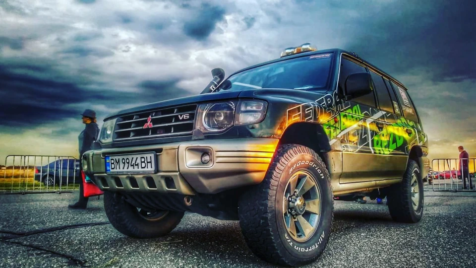 Mitsubishi Pajero Термінатор 2