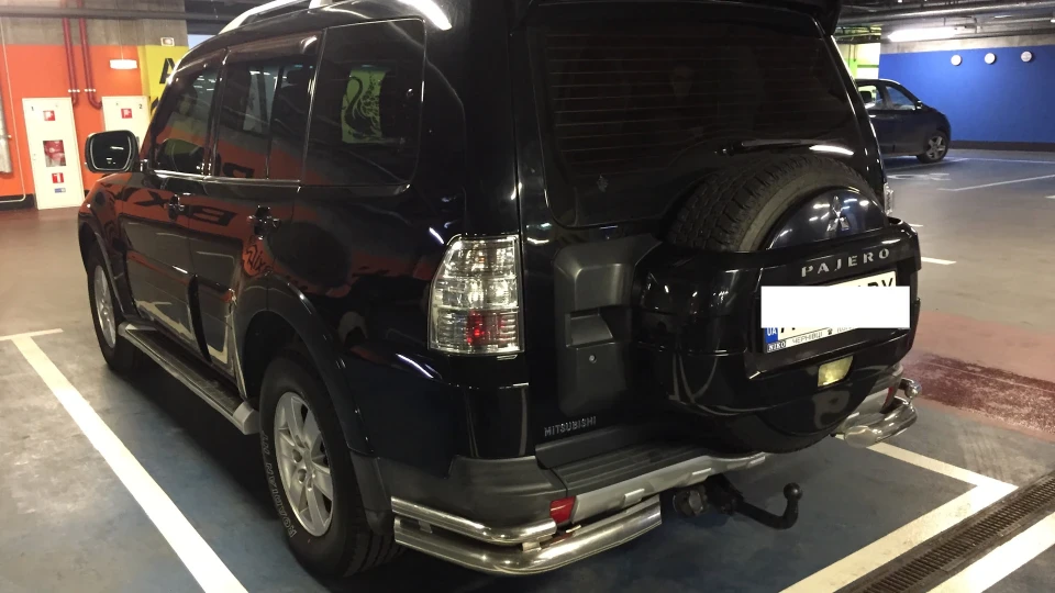 Mitsubishi Pajero трактор