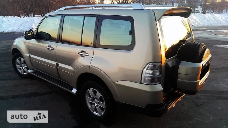 Mitsubishi Pajero Wagon 3.0