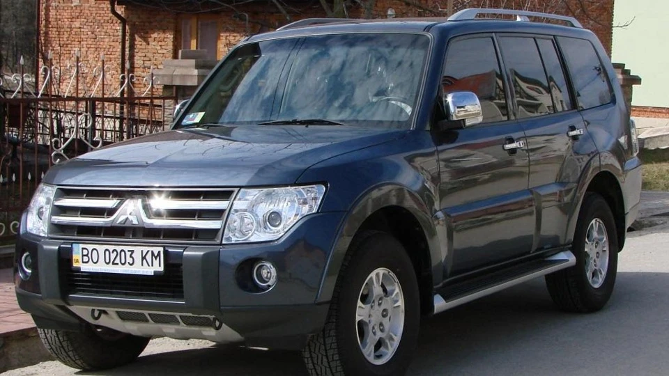 Mitsubishi Pajero Wagon GLS V6