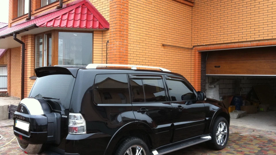 Mitsubishi Pajero Wagon