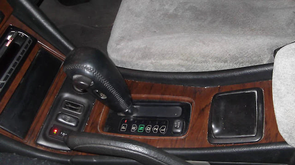 Mitsubishi Sigma 5