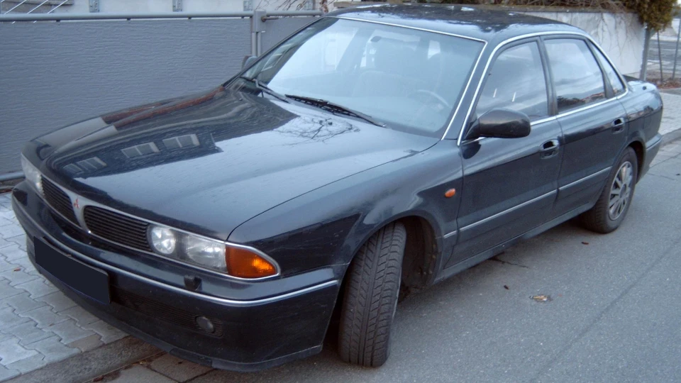 Mitsubishi Sigma 2