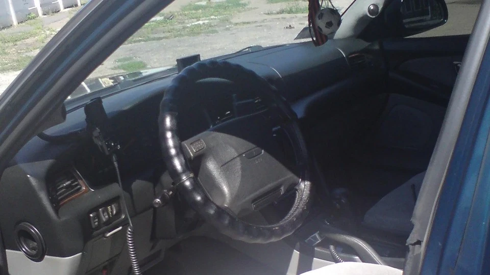 Mitsubishi Sigma 3л японський літак 5