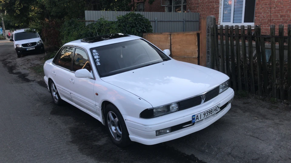 Mitsubishi Sigma 6G72 24V
