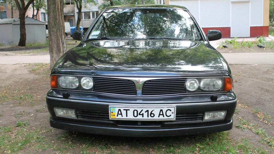 Mitsubishi Sigma Лайнер