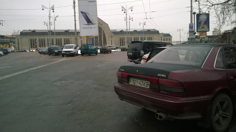 Mitsubishi Sigma вишневий, 3.0, механіка 2