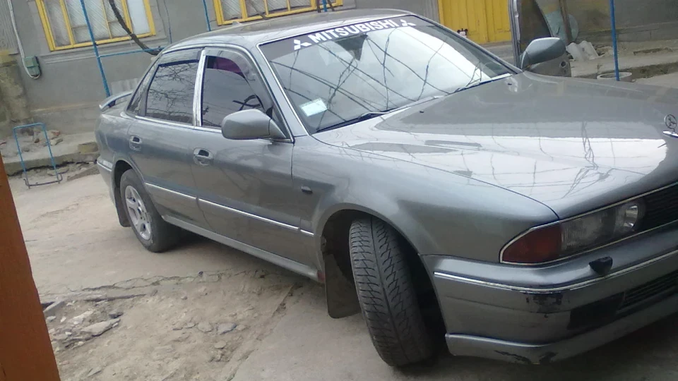 Mitsubishi Sigma Хороший потужний автомобіль