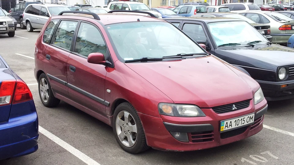 Mitsubishi Space Star 3