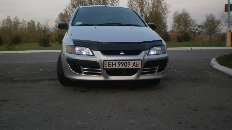 Mitsubishi Space Star 2