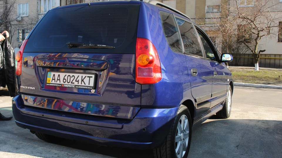 Mitsubishi Space Star 1.6 comfort 3