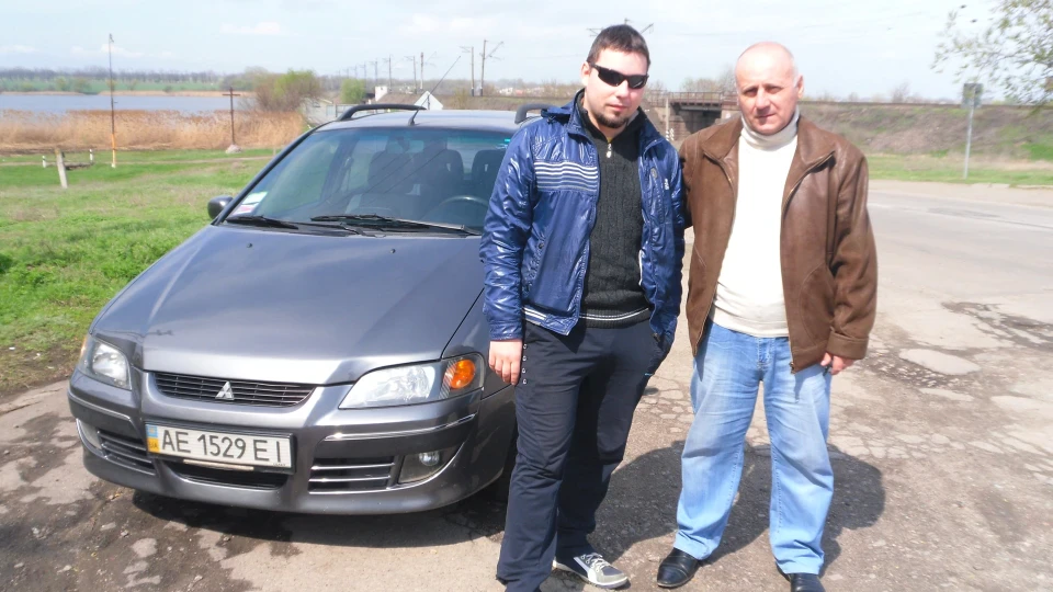 Mitsubishi Space Star сірий металік