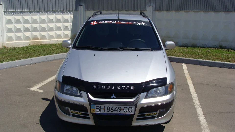 Mitsubishi Space Star ☣ Triumph ☣ 3