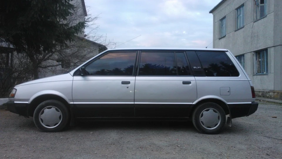 Mitsubishi Space Wagon