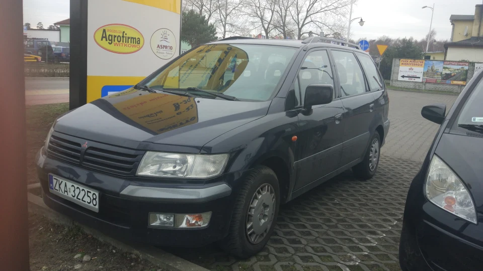 Mitsubishi Space Wagon