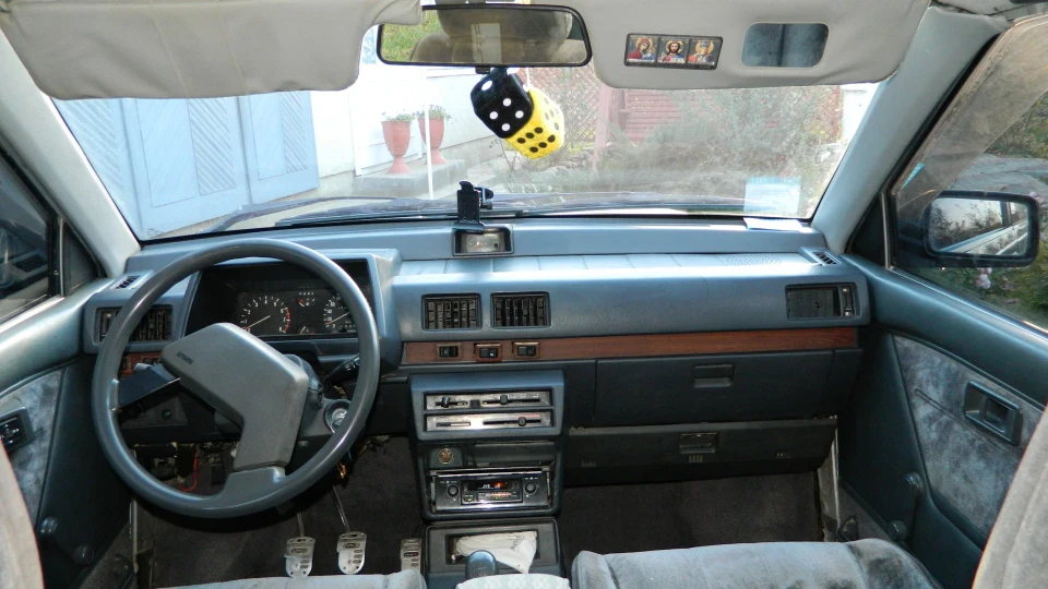 Mitsubishi Space Wagon кросовер 4