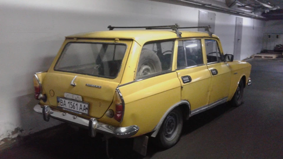 Москвич 2137 Banana 2