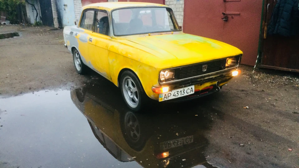 Москвич 2140