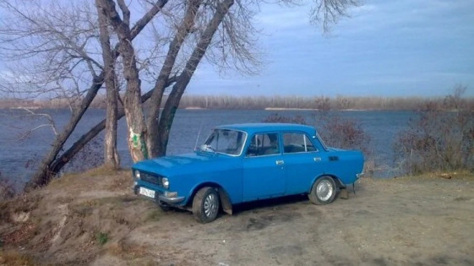 Москвич 2140 3
