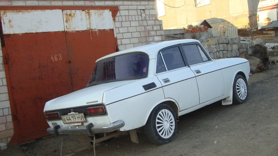 Москвич 2140 4