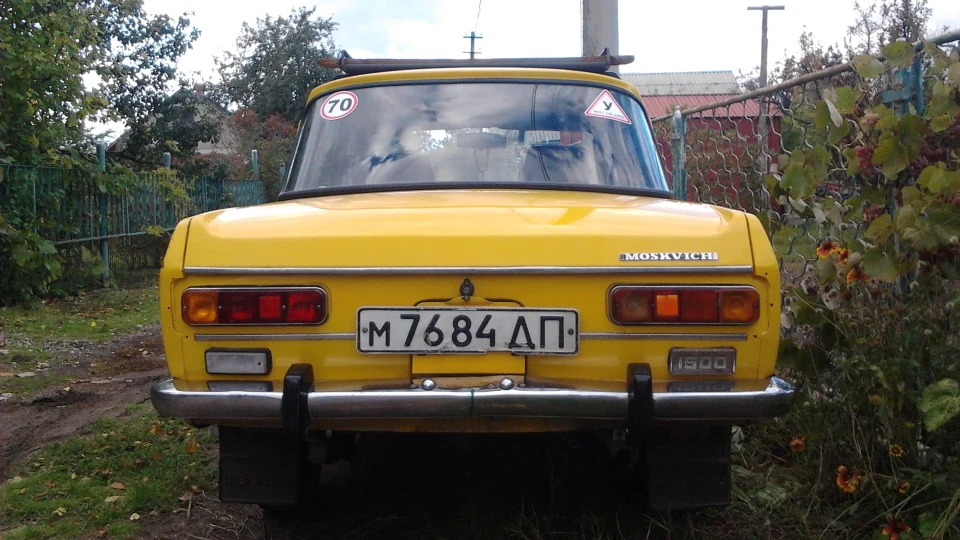 Москвич 2140 4