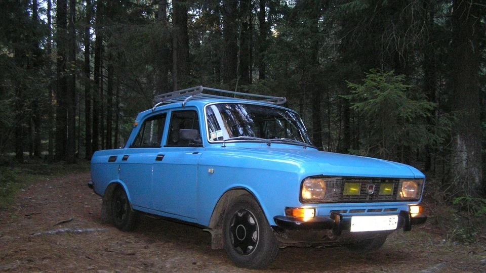 Москвич 2140 4